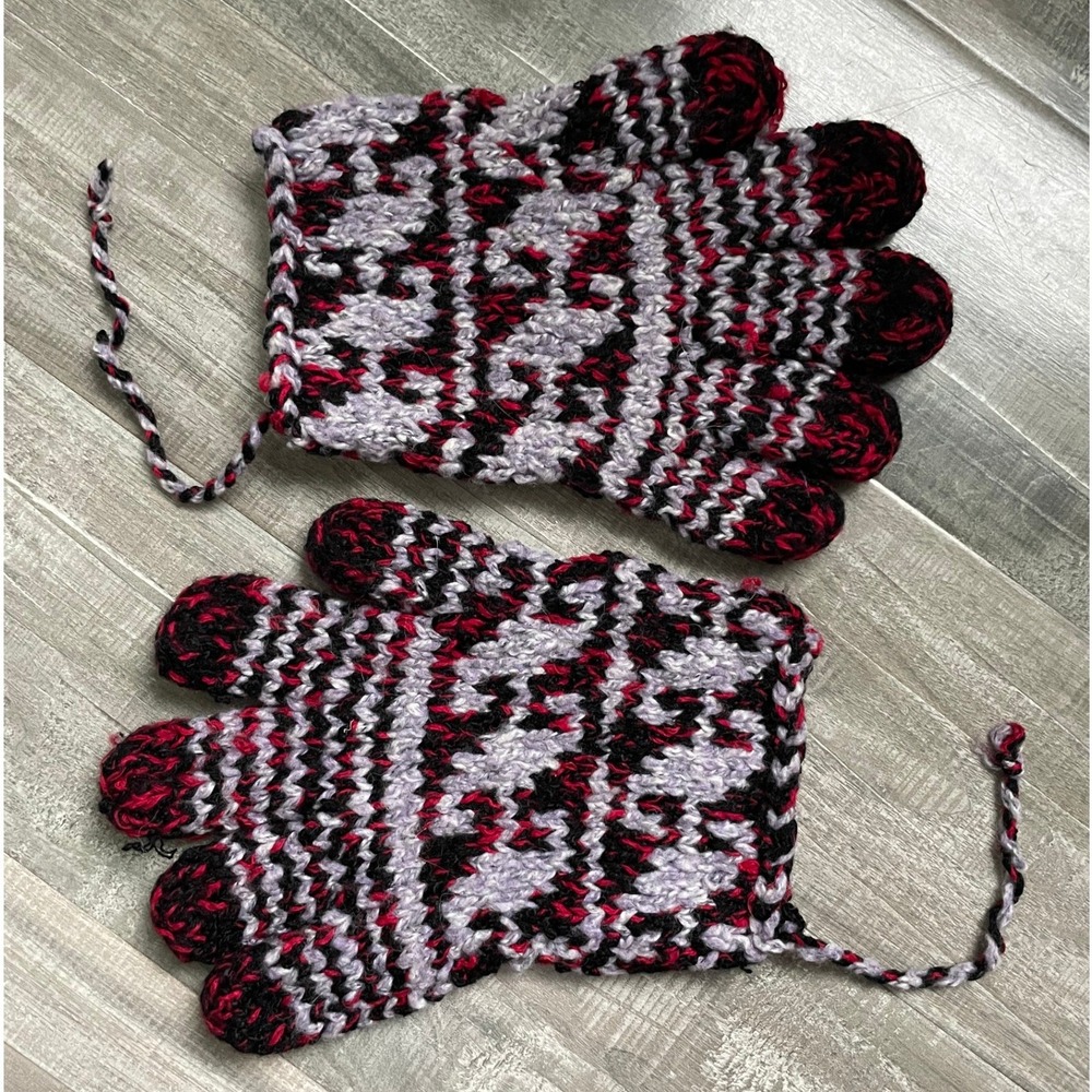 Vintage 90s Hand Knit Wool Winter Gloves Patterned Andean Fair Isle String Tie